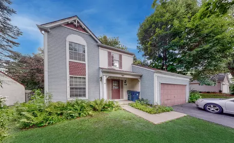 1311 Blue Ridge Pkwy, Algonquin, IL 60102