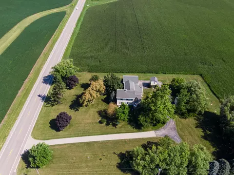 19277 N 1500 East Rd, Hudson, IL 61748
