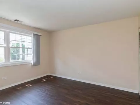 1317 Exeter Ct #1317, Wheeling, IL 60090 photo 11