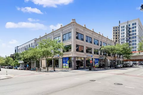 1107 W Lawrence Ave #301, Chicago, IL 60640