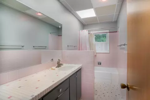 1024 Pioneer Rd, Algonquin, IL 60102 photo 9