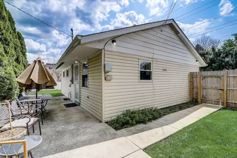 2744 S 11th Ave, Broadview, IL 60155 photo 22