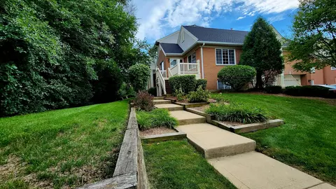 2147 W Concord Ln #2147, Addison, IL 60101
