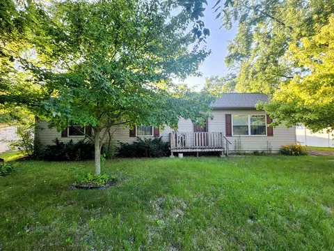 139 Merchants St, Essex, IL 60935
