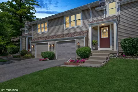 513 Hunters Way, Fox River Grove, IL 60021