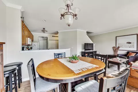 612 Arbor Cir, Lakemoor, IL 60051 photo 10