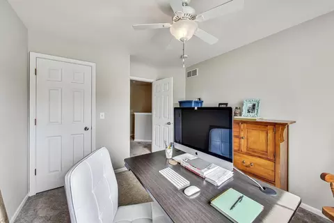 612 Arbor Cir, Lakemoor, IL 60051 photo 21