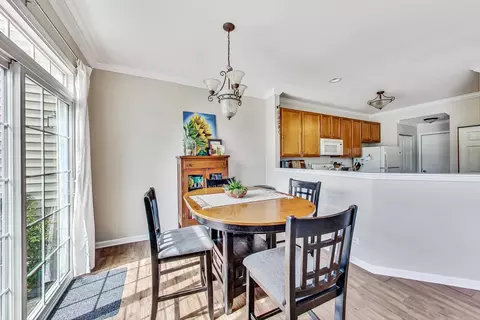 612 Arbor Cir, Lakemoor, IL 60051 photo 9