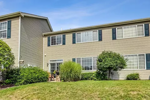 612 Arbor Cir, Lakemoor, IL 60051 photo 23