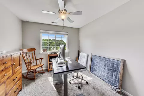 612 Arbor Cir, Lakemoor, IL 60051 photo 20