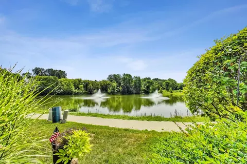 612 Arbor Cir, Lakemoor, IL 60051 photo 27