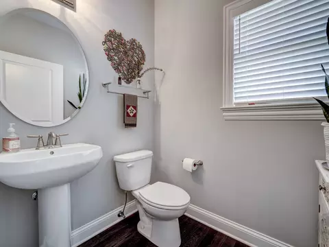 615 Bourbon Ct, Naperville, IL 60565 photo 9