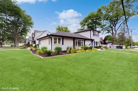400 Washington St, Glenview, IL 60025