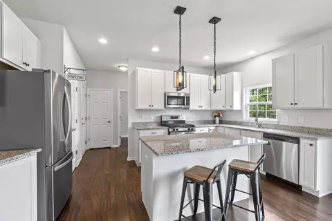 435 E Dekalb Dr, Maple Park, IL 60151 photo 6