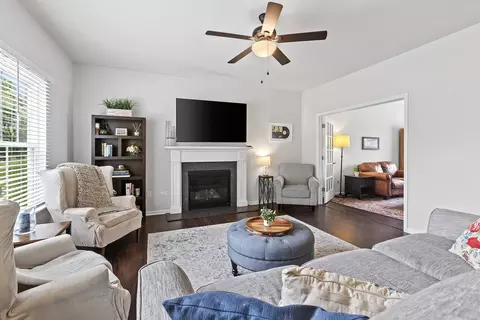 435 E Dekalb Dr, Maple Park, IL 60151 photo 13