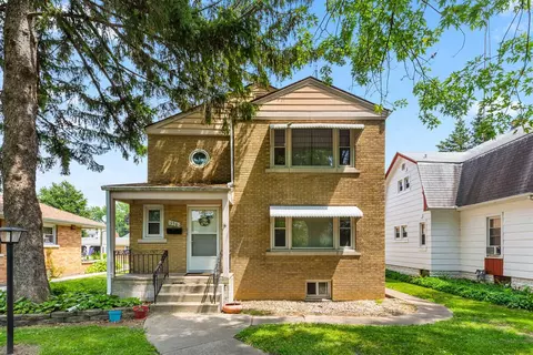 156 S May Ave, Kankakee, IL 60901