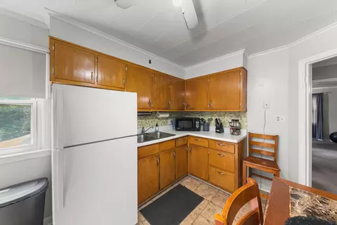 156 S May Ave, Kankakee, IL 60901 photo 11