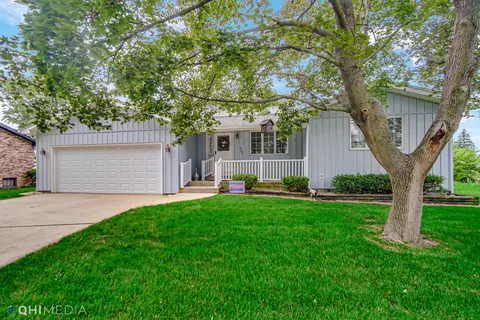 2744 Lighthouse Ct, Lynwood, IL 60411