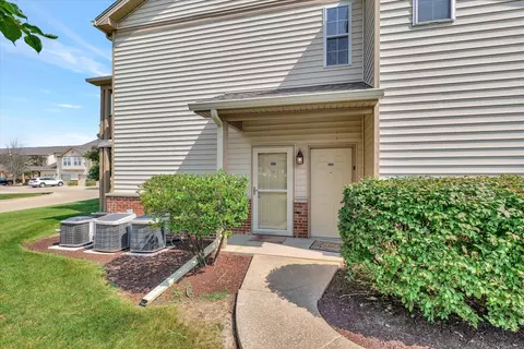 3606 Thornhill Dr #0, Champaign, IL 61822