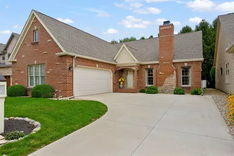 2418 Prairieridge Pl, Champaign, IL 61822