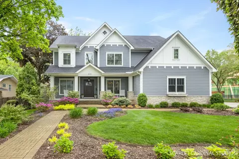 805 S Loomis St, Naperville, IL 60540