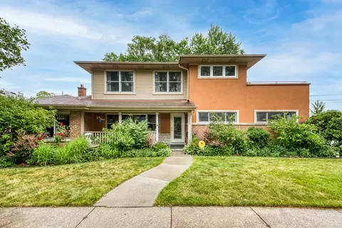 8209 Springfield Ave, Skokie, IL 60076