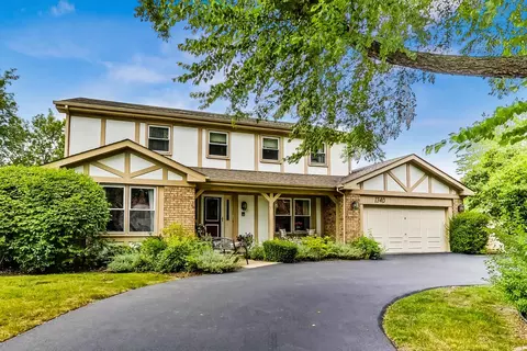 1340 Regent Dr, Northbrook, IL 60062