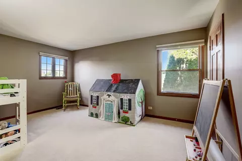 1519 Laburnum Rd, Hoffman Estates, IL 60192 photo 22