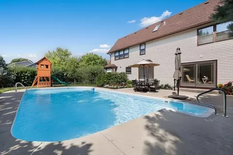 1519 Laburnum Rd, Hoffman Estates, IL 60192 photo 35