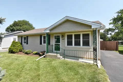 527 Westgate Dr, Aurora, IL 60506