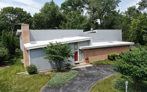 2701 Maryland Ave, Flossmoor, IL 60422