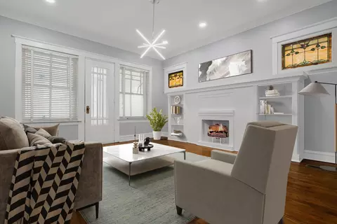 7539 S Champlain Ave, Chicago, IL 60619 photo 4