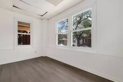 7539 S Champlain Ave, Chicago, IL 60619 photo 8