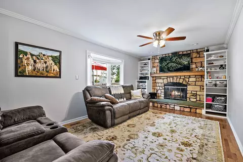 310 Stoney Brook Ct, Algonquin, IL 60102 photo 10