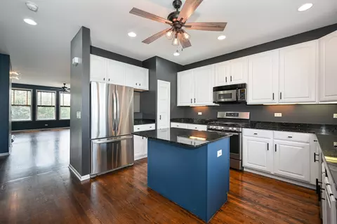 231 N West St #0, Wheaton, IL 60187 photo 15