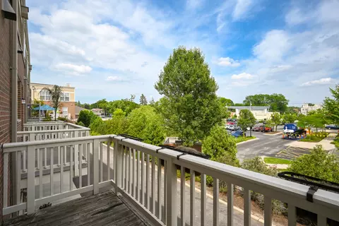231 N West St #0, Wheaton, IL 60187 photo 28
