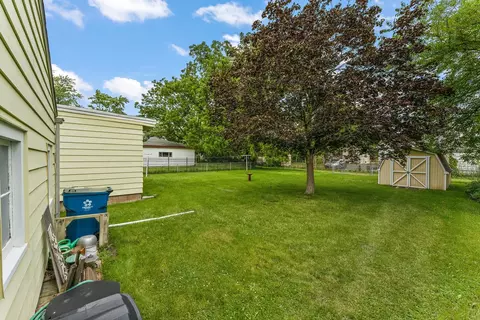 3017 Sangamon St, Steger, IL 60475 photo 3