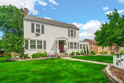 106 N Meadow St, Grant Park, IL 60940
