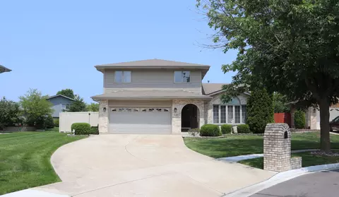 311 Georgetown Ave, Romeoville, IL 60446