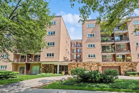 2001 Sherman Ave #307, Evanston, IL 60201