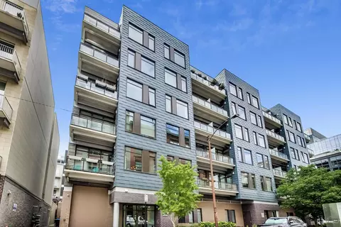 28 N Carpenter St #PHN, Chicago, IL 60607