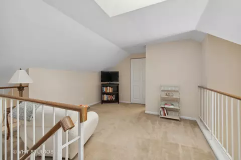 4527 Opal Dr, Hoffman Estates, IL 60192 photo 11