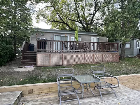 216 Fossil Cove Ln, Wilmington, IL 60481