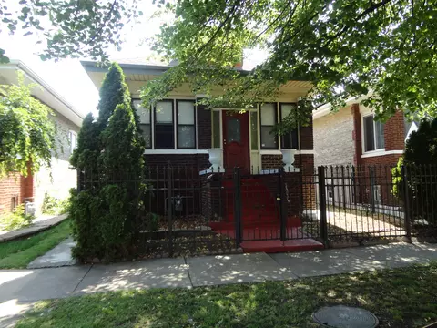 2625 S 58th Ct, Cicero, IL 60804
