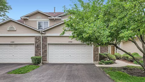 1092 S Parkside Dr #1092, Palatine, IL 60067