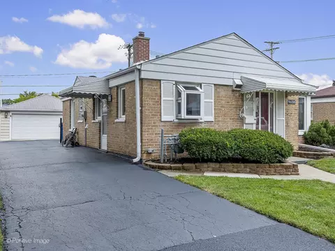 9608 Johanna Ave, Franklin Park, IL 60131