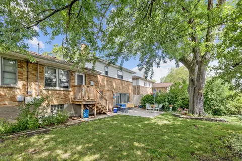 1561 Lee Ave, Melrose Park, IL 60160 photo 21