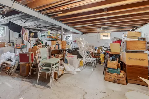1561 Lee Ave, Melrose Park, IL 60160 photo 17