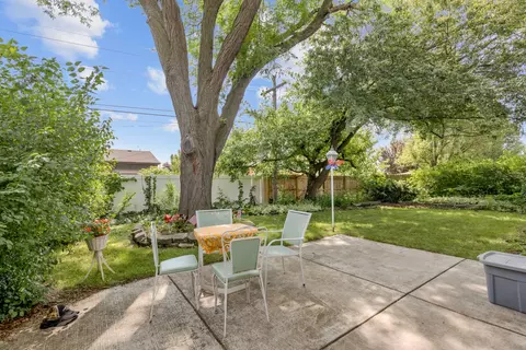 1561 Lee Ave, Melrose Park, IL 60160 photo 19