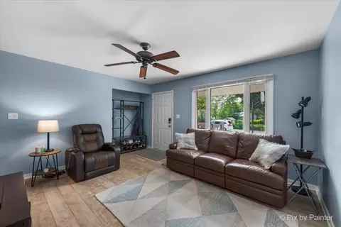 5504 Thelen Ave, Mchenry, IL 60050 photo 5